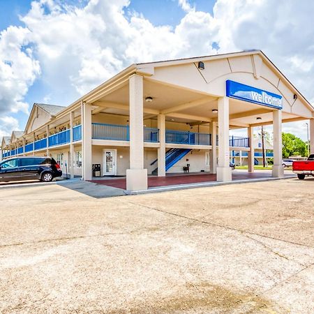 Oyo Hotel Baton Rouge East I-12 Louisiana Exterior photo